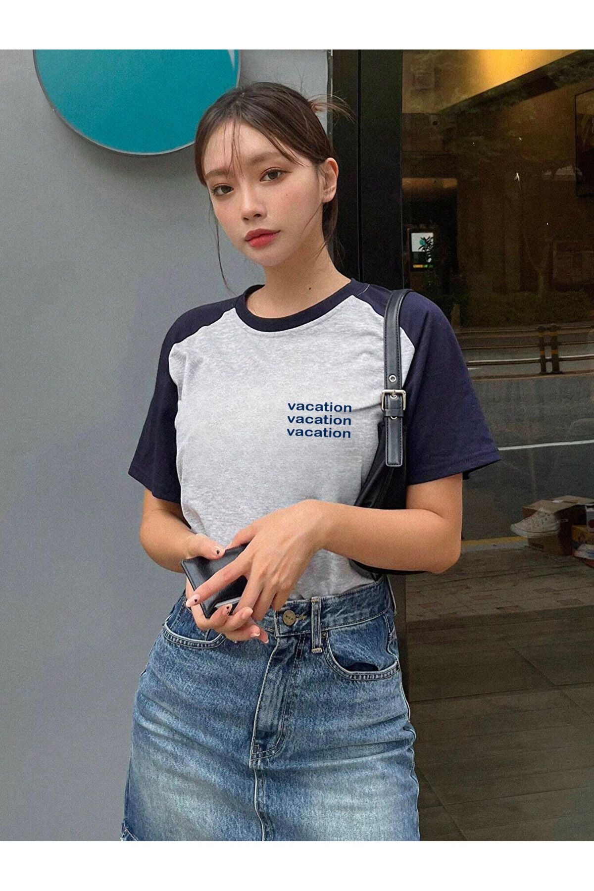 DUBU BUTİK Vocation Parçalı Süprem T-Shirt - Beyaz Siyah Baskılı Oversize Bisiklet Yaka Kısa Kol Tişört