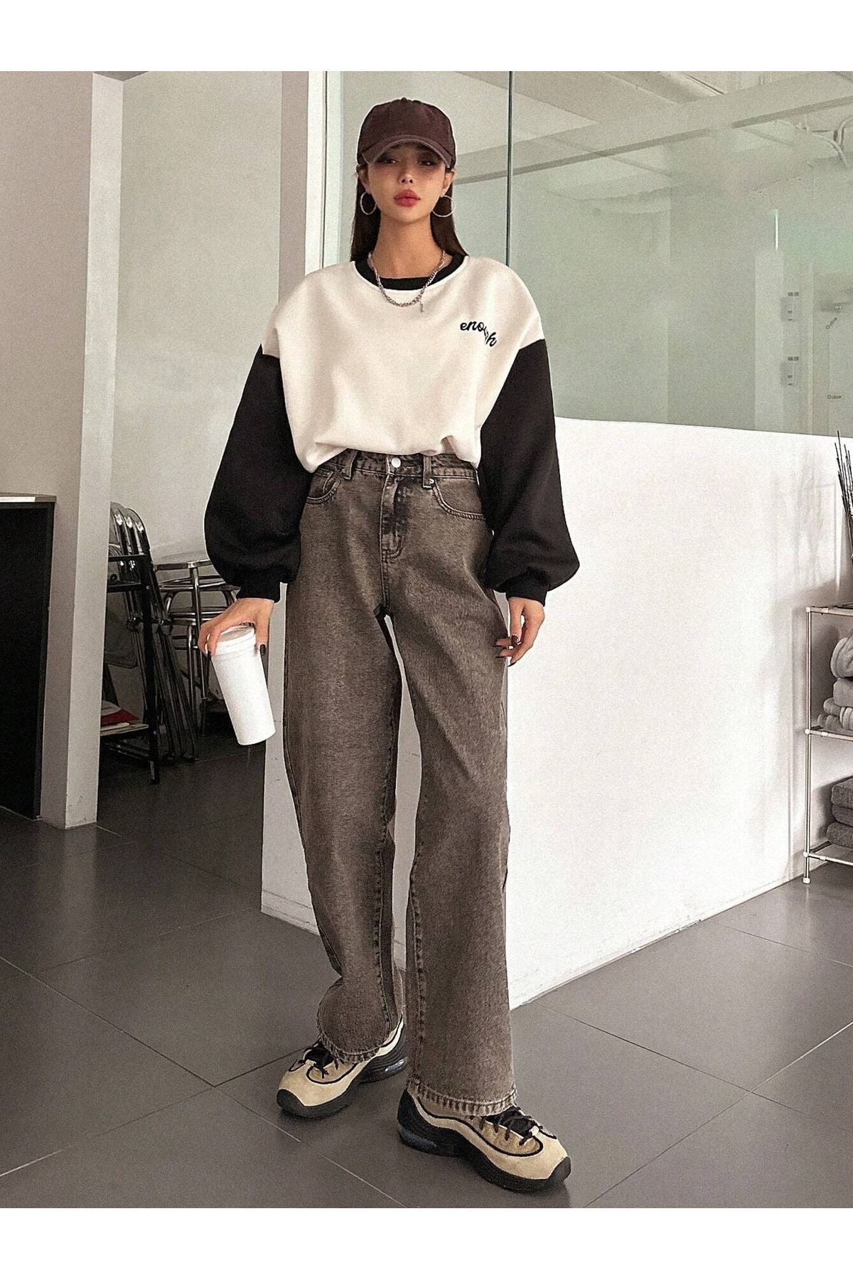 Know Kadın 3 Iplik Beyaz Enough Baskılı Füme Kol Detay Oversize Sweatshirt