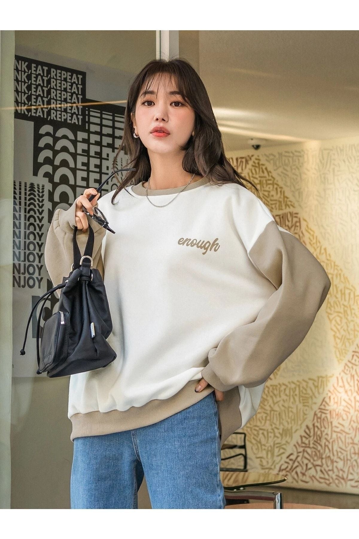 Know Kadın 3 Iplik Beyaz Enough Baskılı Füme Kol Detay Oversize Sweatshirt