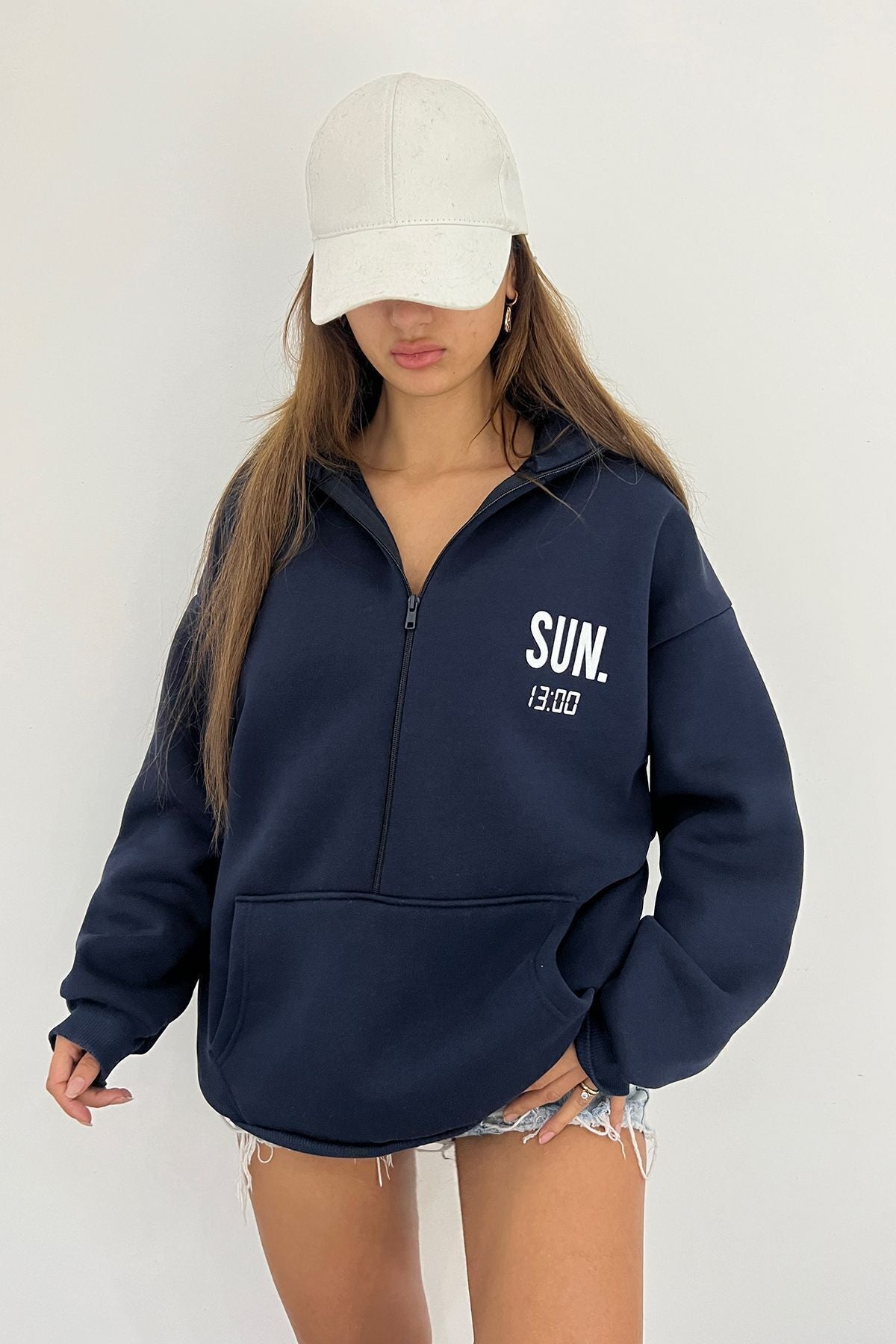 Sun Victoria Lacivert Unisex Dik Yaka Fermualı Oversize 3 Iplik İçi Şardonlu Baskılı Sweatshirt