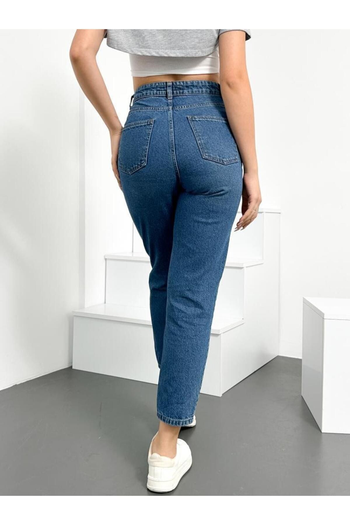 HLT JEANS Açık Mavi Kadın Likralı Mom Jean Yüksek Bel Esnek Kot Pantolon ANNA-AÇMAVİ