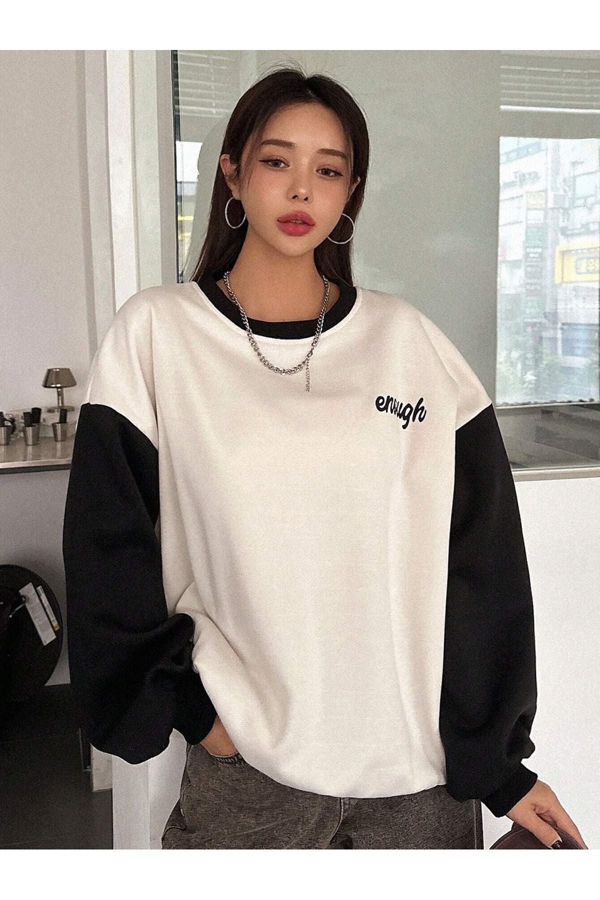 Know Kadın 3 Iplik Beyaz Enough Baskılı Füme Kol Detay Oversize Sweatshirt