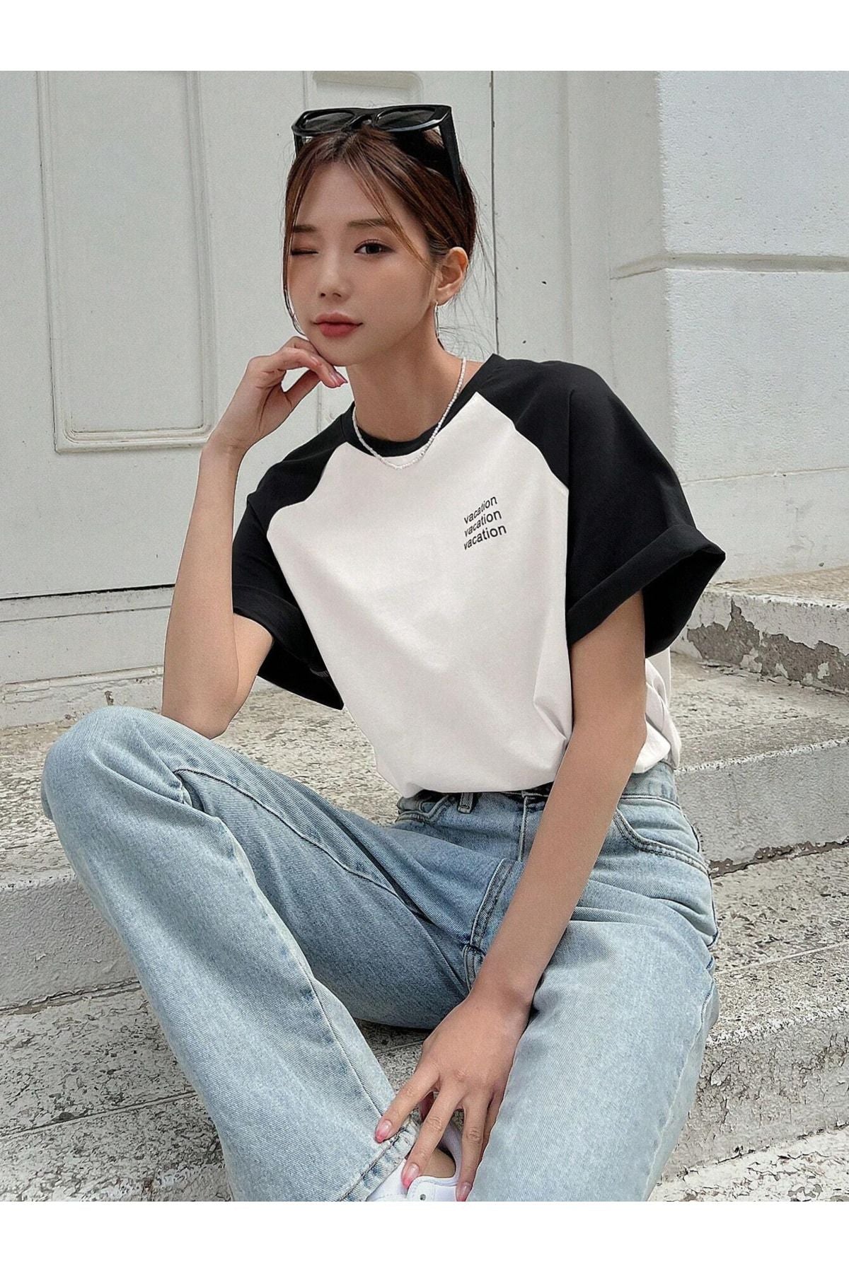 DUBU BUTİK Vocation Parçalı Süprem T-Shirt - Beyaz Siyah Baskılı Oversize Bisiklet Yaka Kısa Kol Tişört