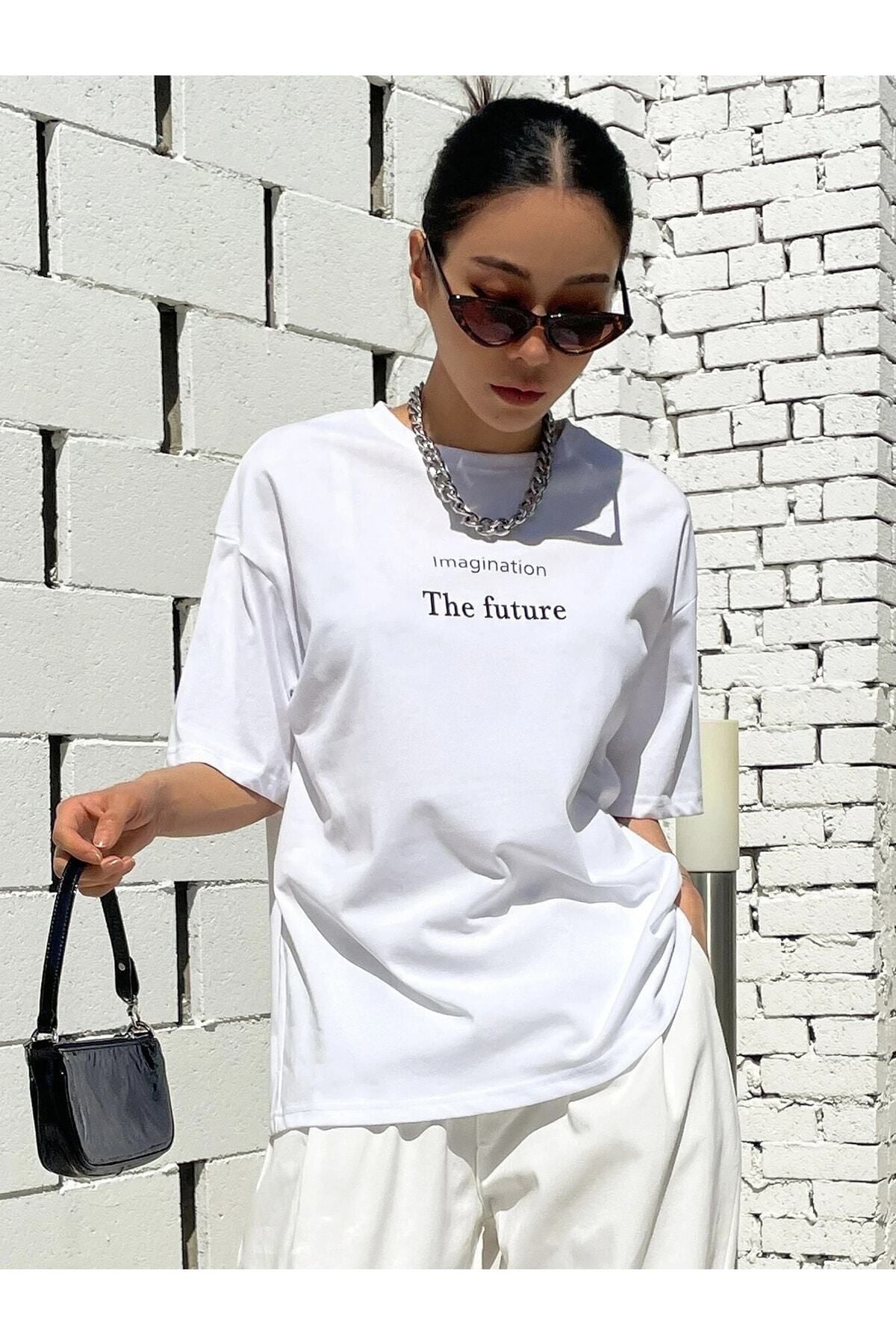 ALİKA Kadın Beyaz The Future Oversize T-shirt