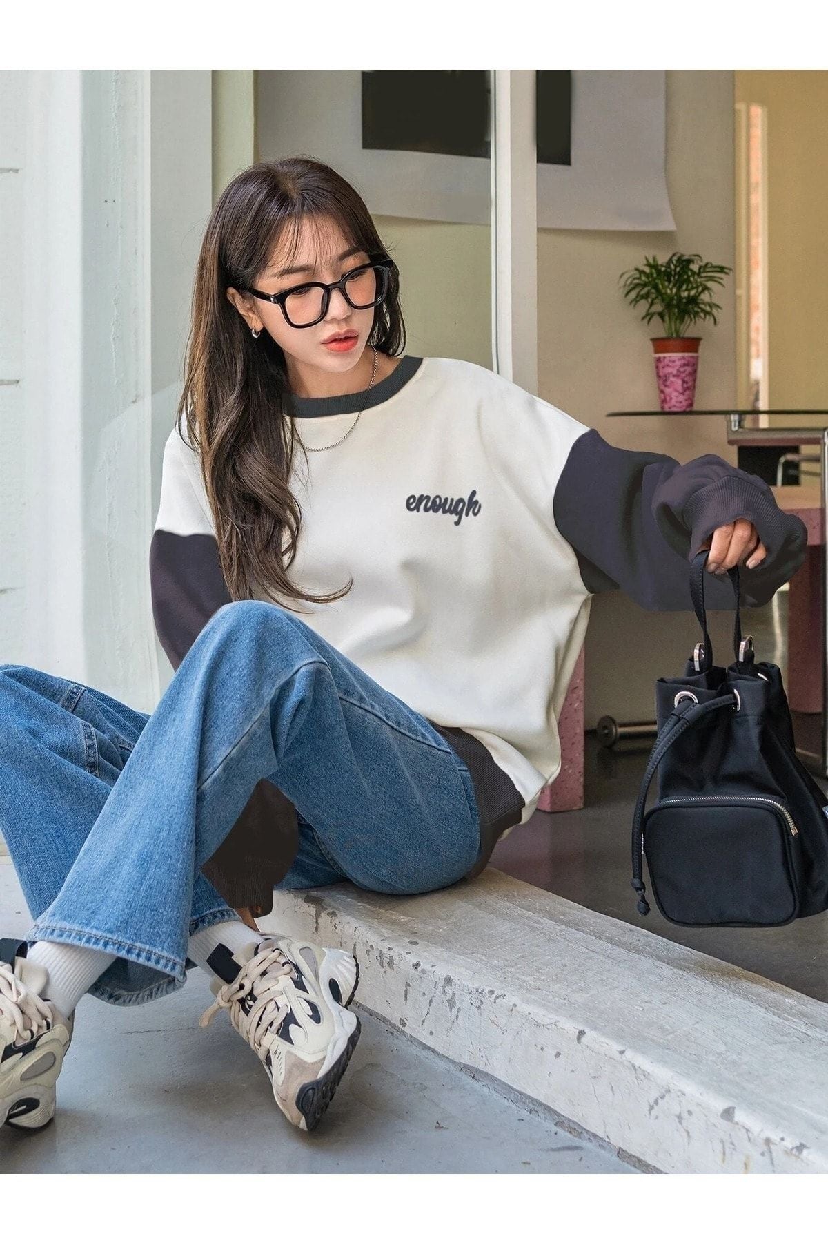 Know Kadın 3 Iplik Beyaz Enough Baskılı Füme Kol Detay Oversize Sweatshirt