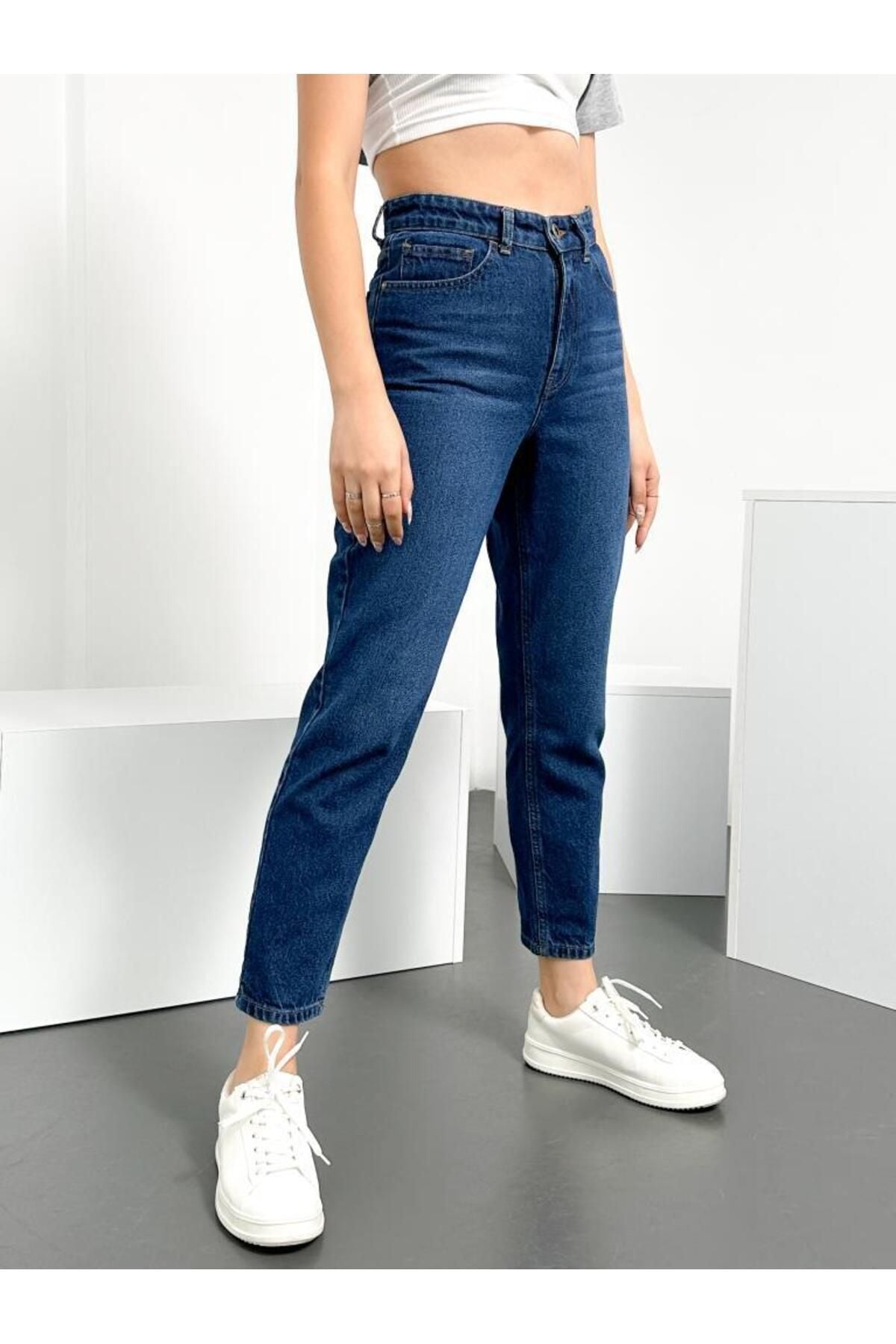 HLT JEANS Açık Mavi Kadın Likralı Mom Jean Yüksek Bel Esnek Kot Pantolon ANNA-AÇMAVİ